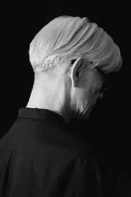 《Last Days 坂本龍一》：大师最后的日子，用音符谱写生命绝唱